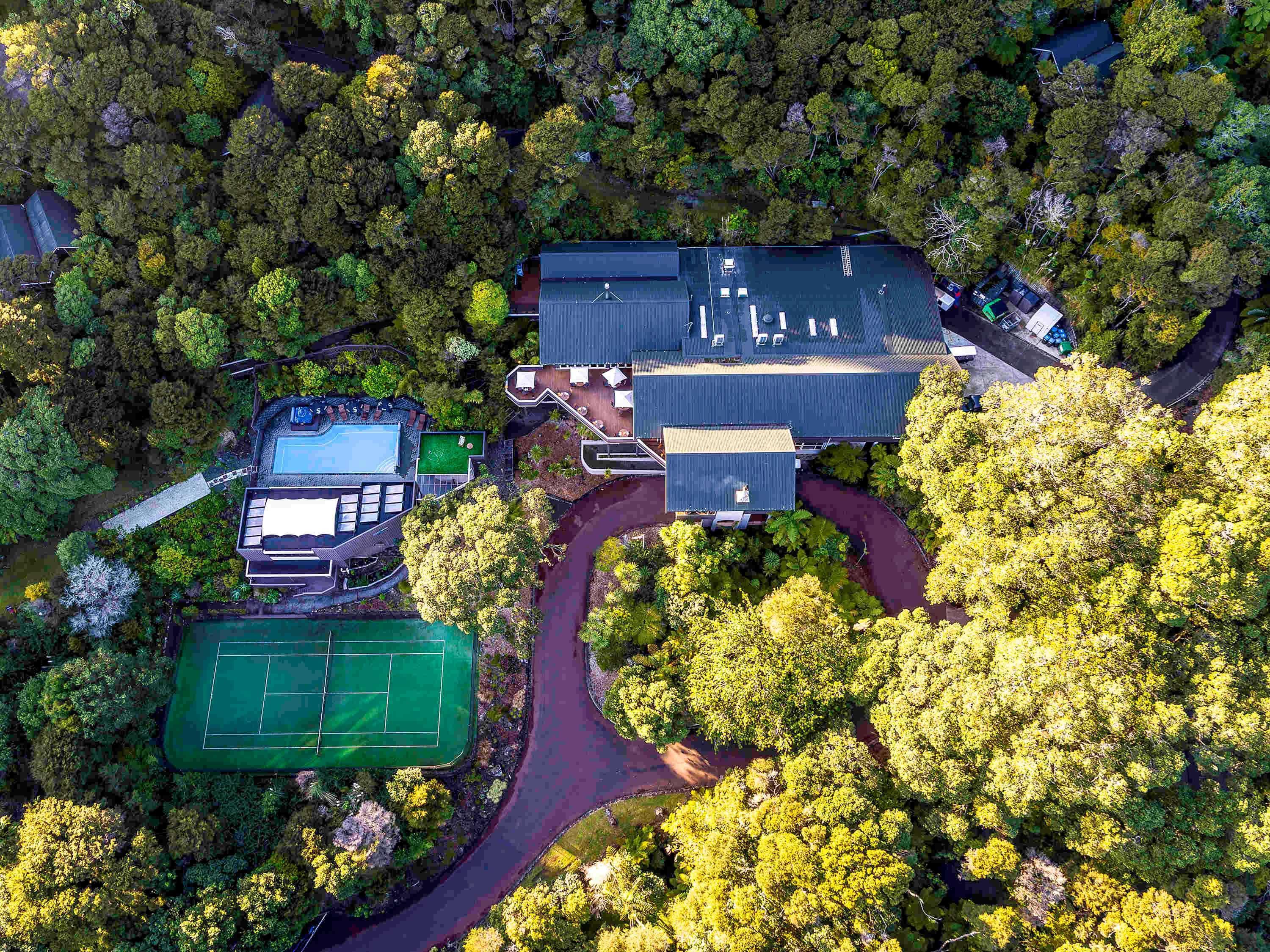 Grand Mercure Puka Park Resort Pauanui Exterior photo